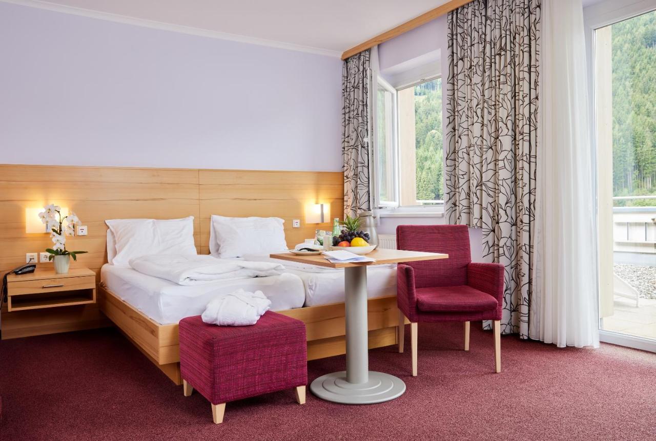 Gesundheitsresort Bad St. Leonhard Bad Sankt Leonhard im Lavanttal Bagian luar foto