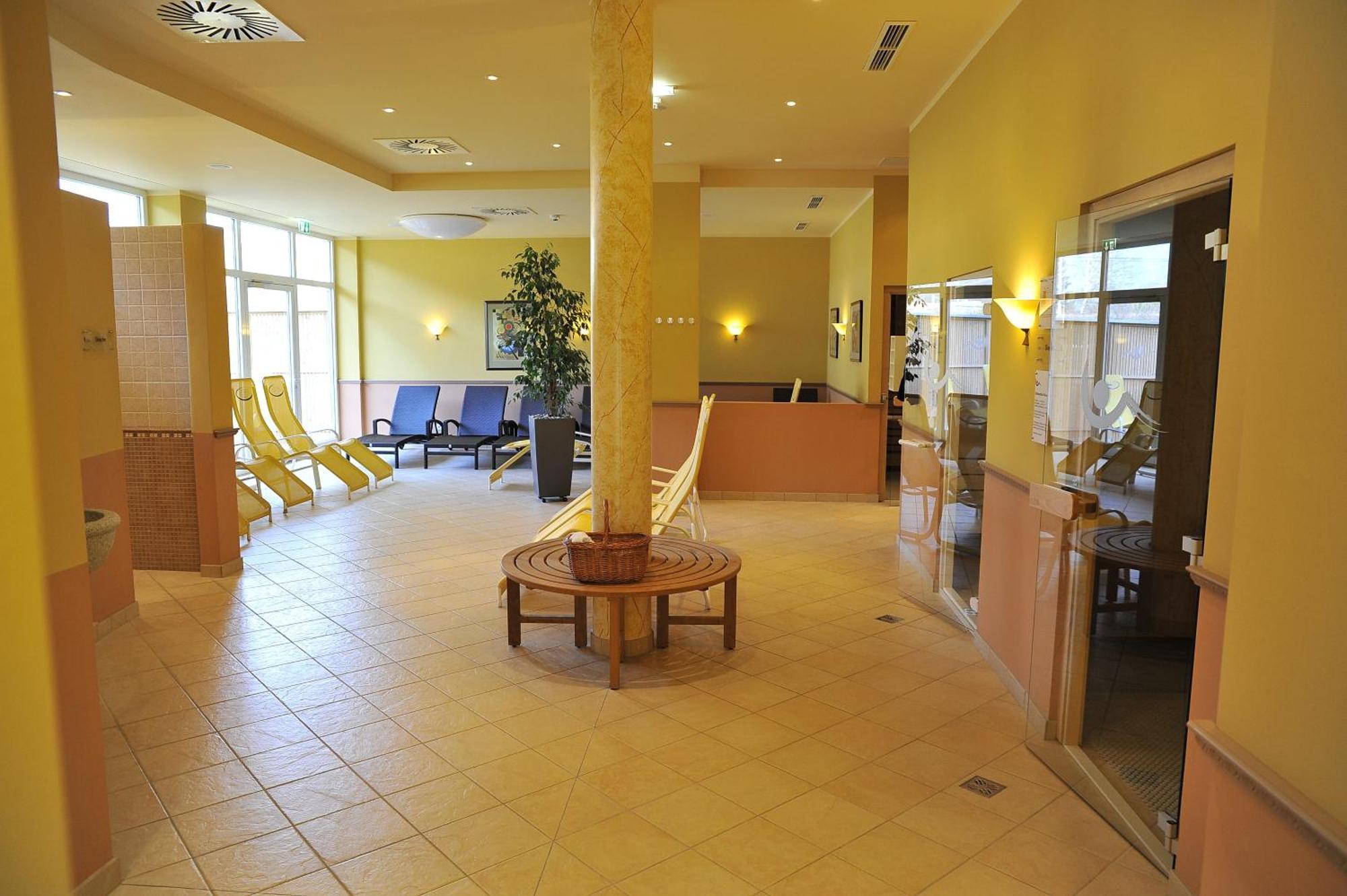 Gesundheitsresort Bad St. Leonhard Bad Sankt Leonhard im Lavanttal Bagian luar foto