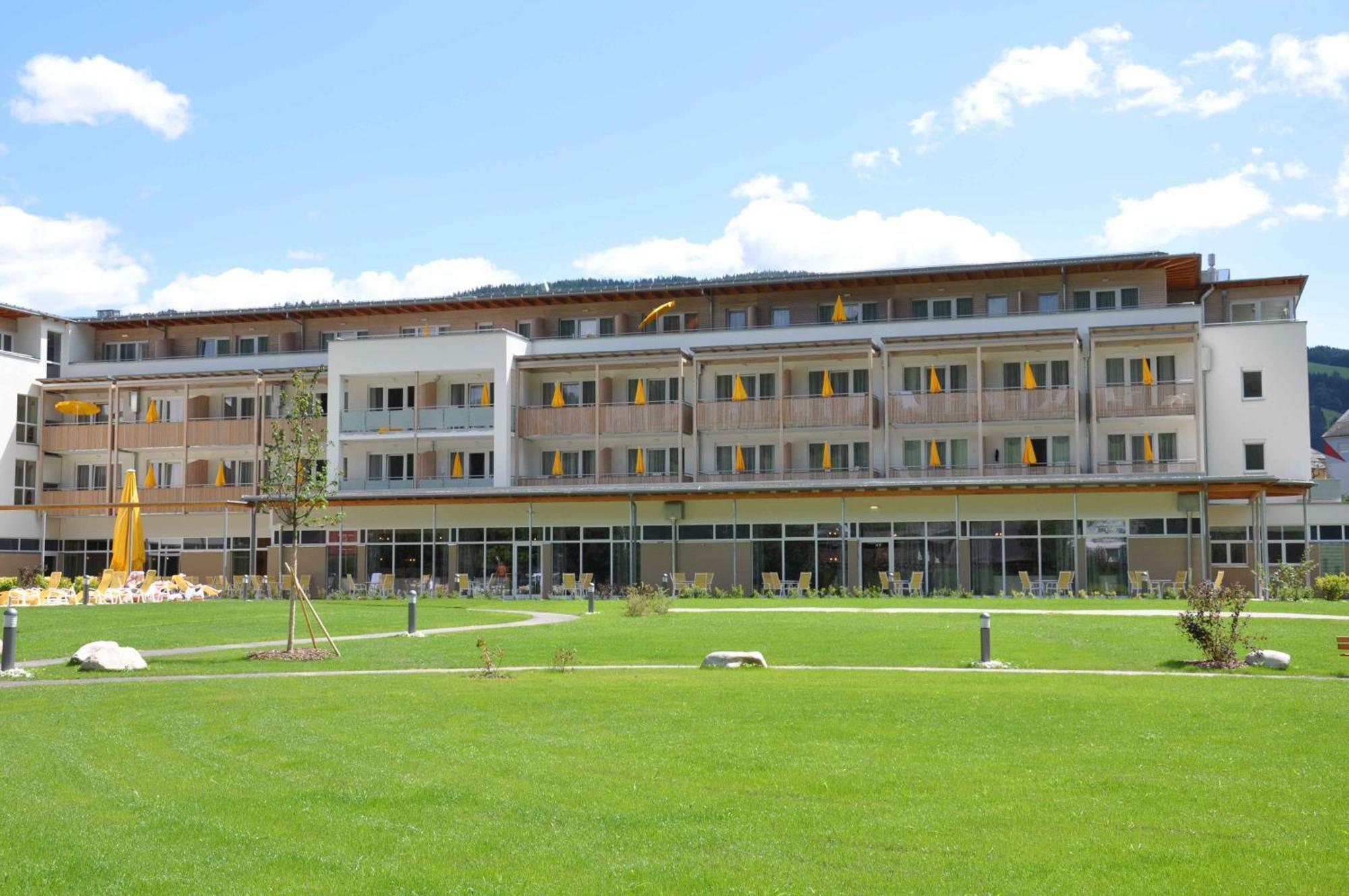 Gesundheitsresort Bad St. Leonhard Bad Sankt Leonhard im Lavanttal Bagian luar foto